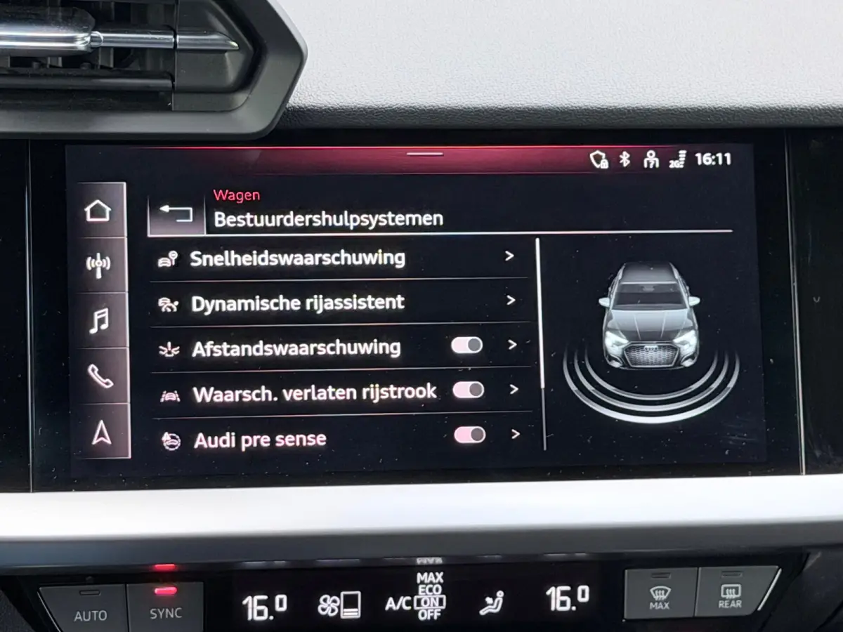 40 TFSI quattro S-Line Camera/AppleCarPlay