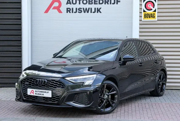 40 TFSI quattro S-Line Camera/AppleCarPlay