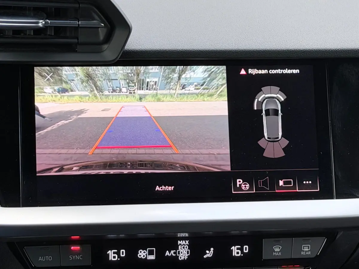 40 TFSI quattro S-Line Camera/AppleCarPlay