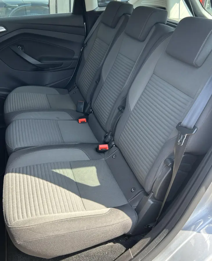 1.5 Titanium 150PK | Trekhaak | 1500KG Trekgewicht | 2e Eigenaar | NL AUTO | Onderhoudshistorie | Achteruitrijcamera | Navigatie | Parkeersensoren | Cruise Control | Climate Control | Armste