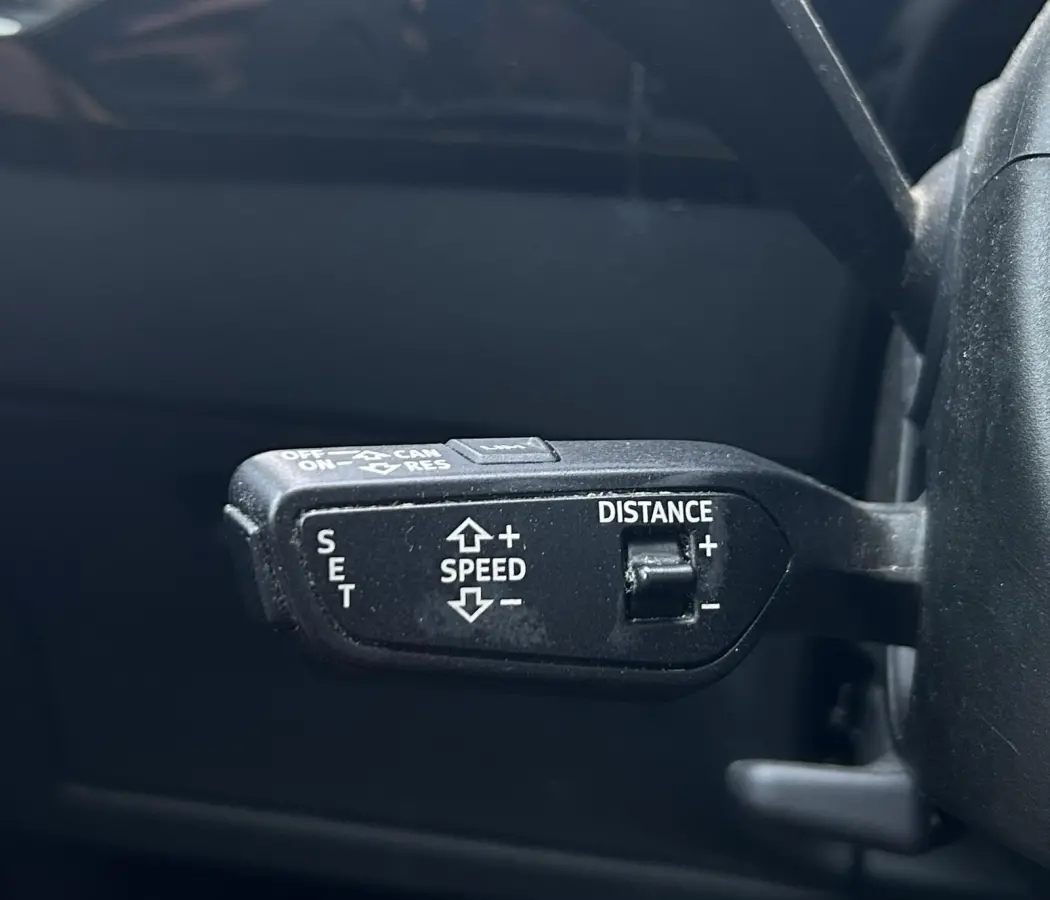 e-tron 55 quattro 95 kWh 408PK | SOH 87,6% | DEALERONDERHOUDEN | Zeer Nette Staat! | Luxe Lederen Stoelen Elektrisch Met Memory | Achteruitrijcamera | Virtual Mirrors | Head Up Display | Ele
