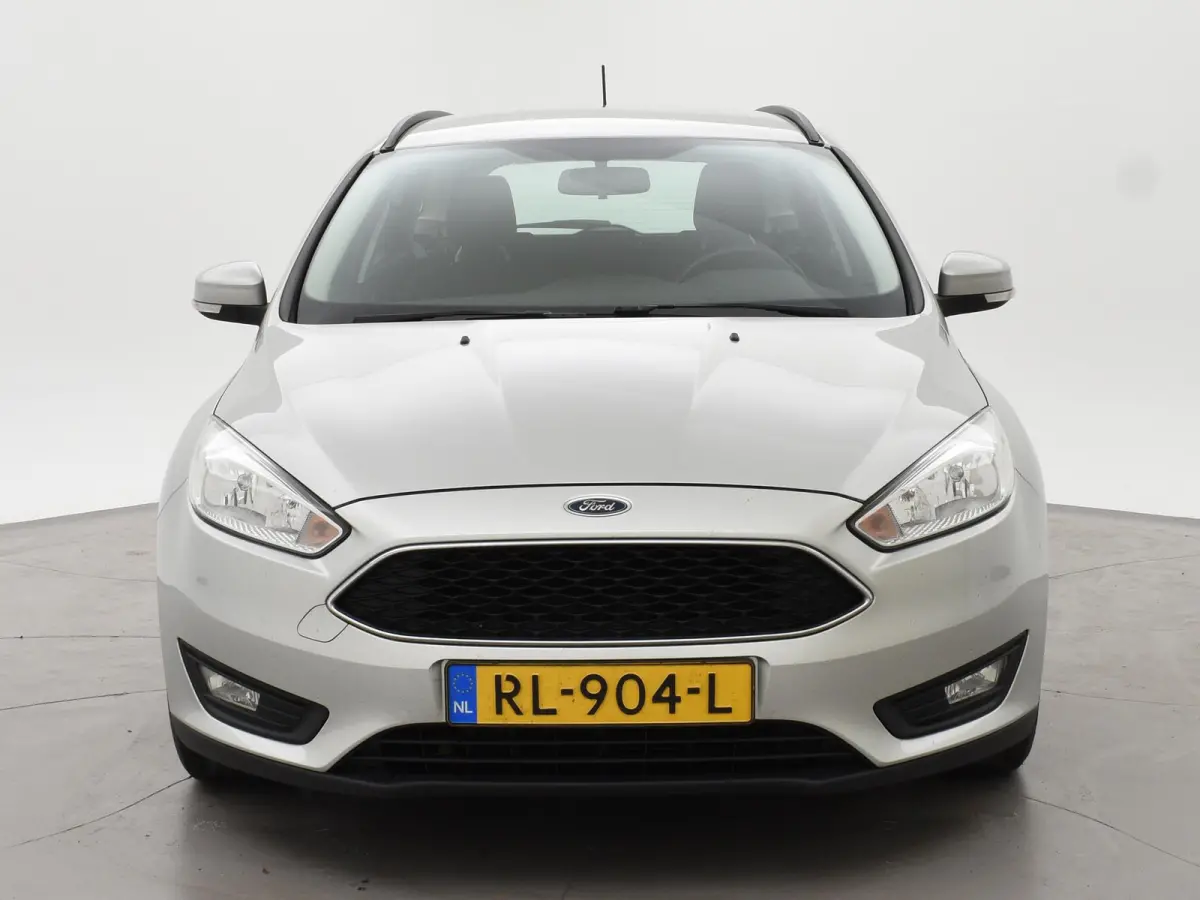 1.0 TREND + APPLE CARPLAY | LMV | CRUISE CONTROL | NAVIGATIE | AIRCO