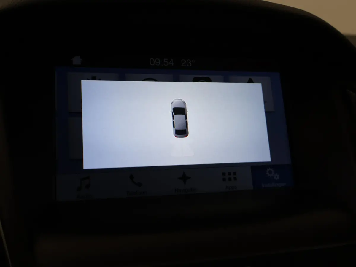 1.0 TREND + APPLE CARPLAY | LMV | CRUISE CONTROL | NAVIGATIE | AIRCO