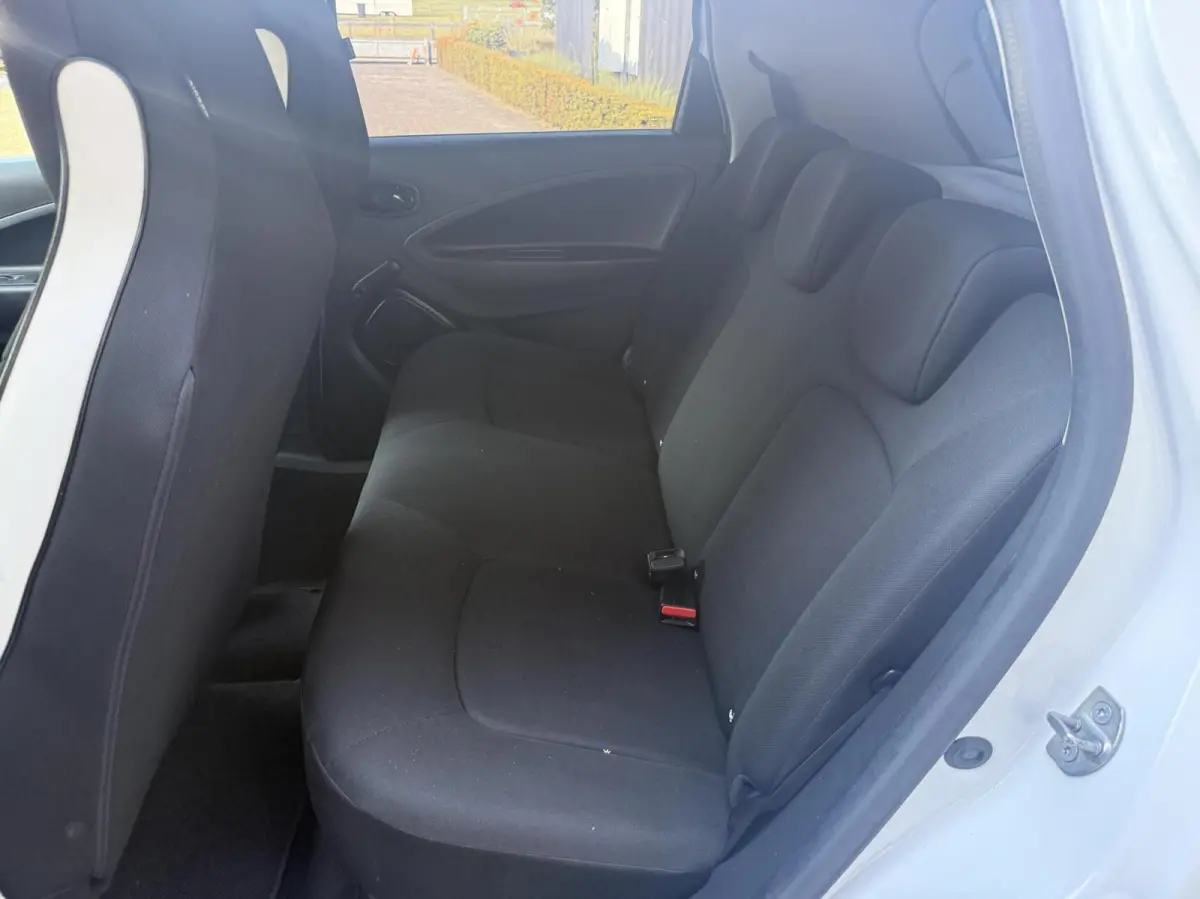 R110 Life 52 kWh KOOPACCU SOH 90% KEYLESS/CARPLAY *ALL-IN PRIJS*