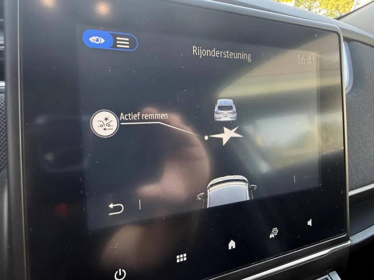 R110 Life 52 kWh KOOPACCU SOH 90% KEYLESS/CARPLAY *ALL-IN PRIJS*