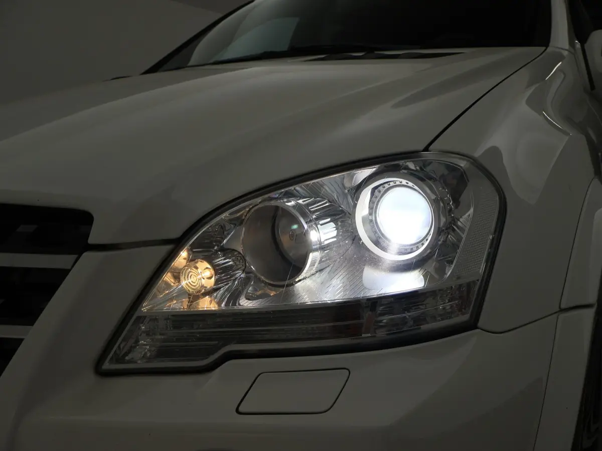 63 AMG 510 PK V8 FACELIFT MODEL + 22 INCH LMV | SCHUIFDAK | CAMERA | LUCHTVERING | TREKHAAK