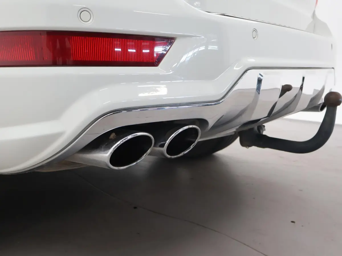 63 AMG 510 PK V8 FACELIFT MODEL + 22 INCH LMV | SCHUIFDAK | CAMERA | LUCHTVERING | TREKHAAK