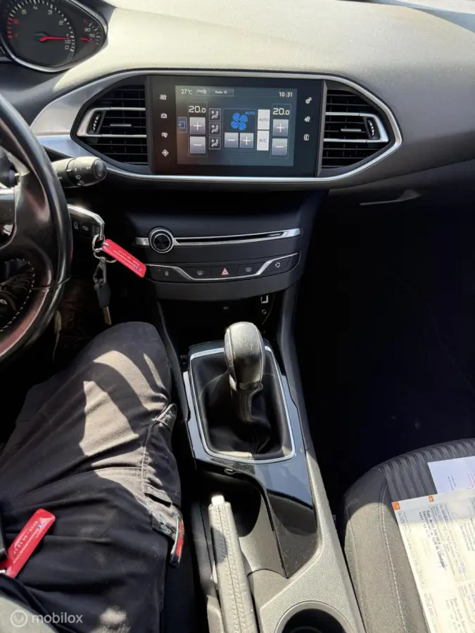1.2 PureTech Blue Lease Executive