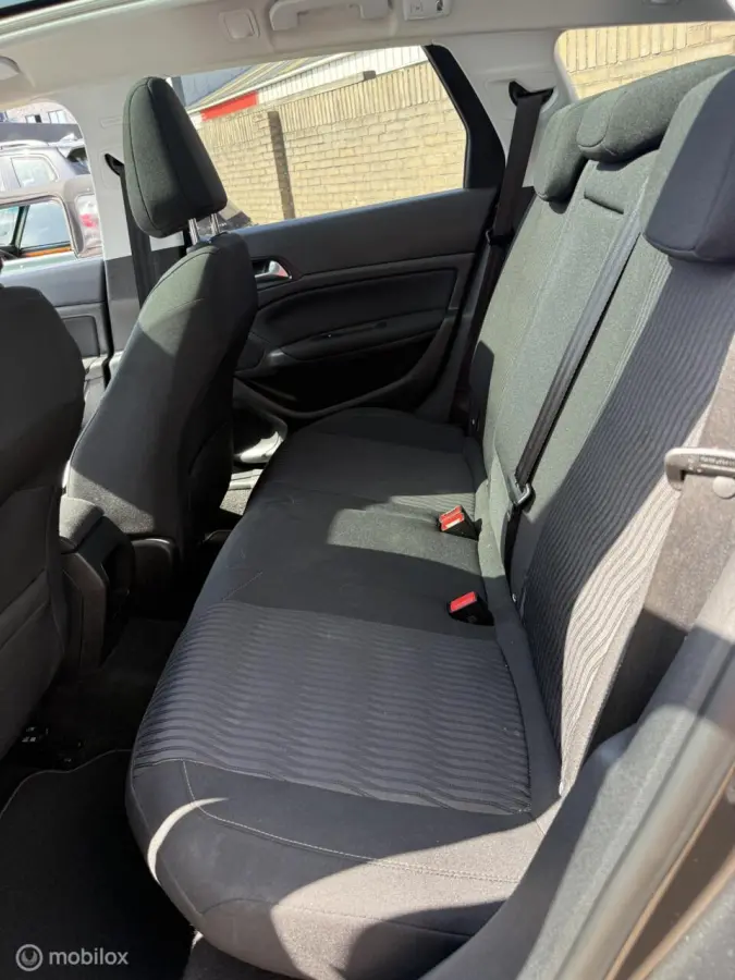 1.2 PureTech Blue Lease Executive