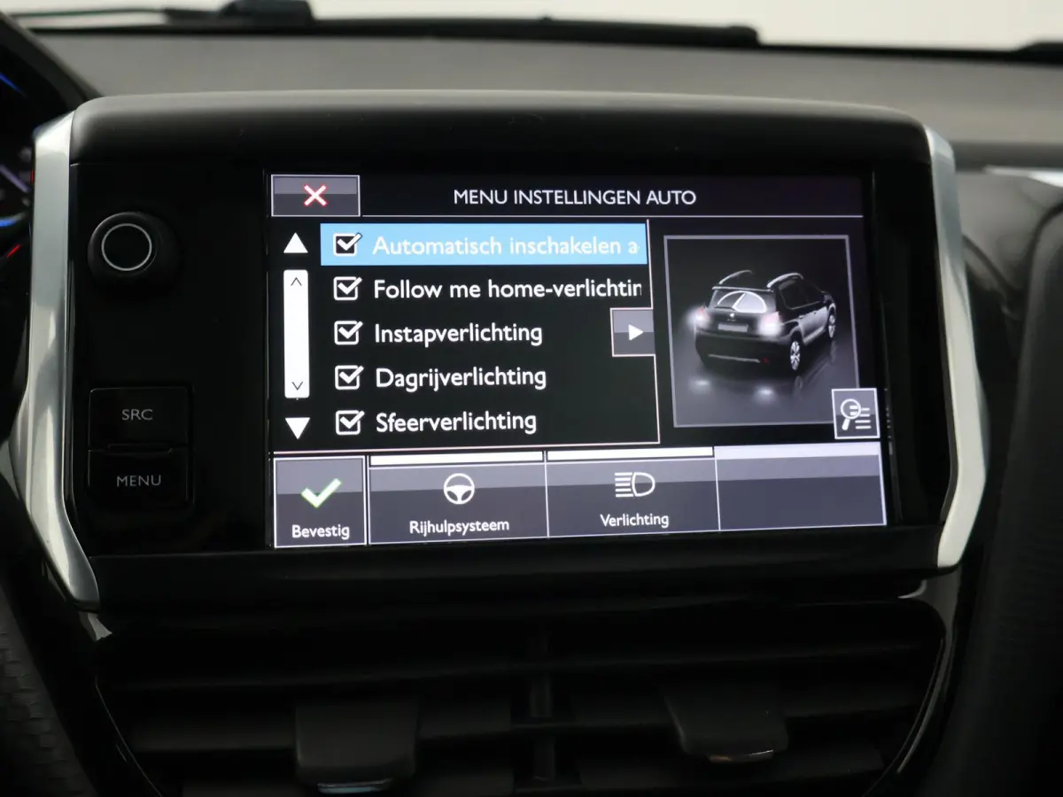 1.2 PT 110 PK ALLURE + TREKHAAK | PANORAMA | CAMERA | APPLE CARPLAY