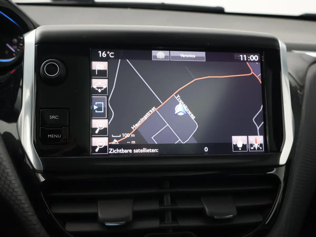 1.2 PT 110 PK ALLURE + TREKHAAK | PANORAMA | CAMERA | APPLE CARPLAY