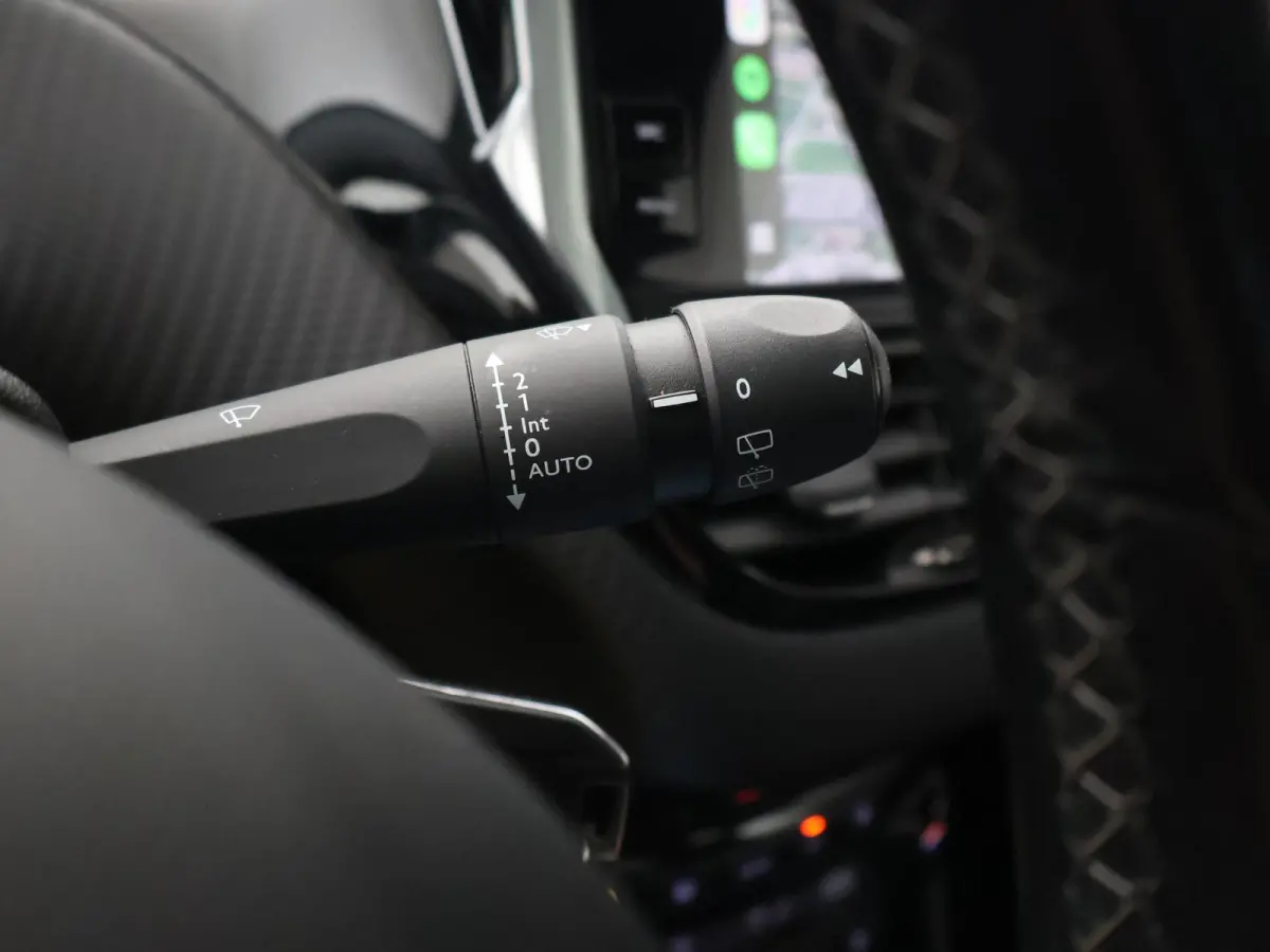 1.2 PT 110 PK ALLURE + TREKHAAK | PANORAMA | CAMERA | APPLE CARPLAY