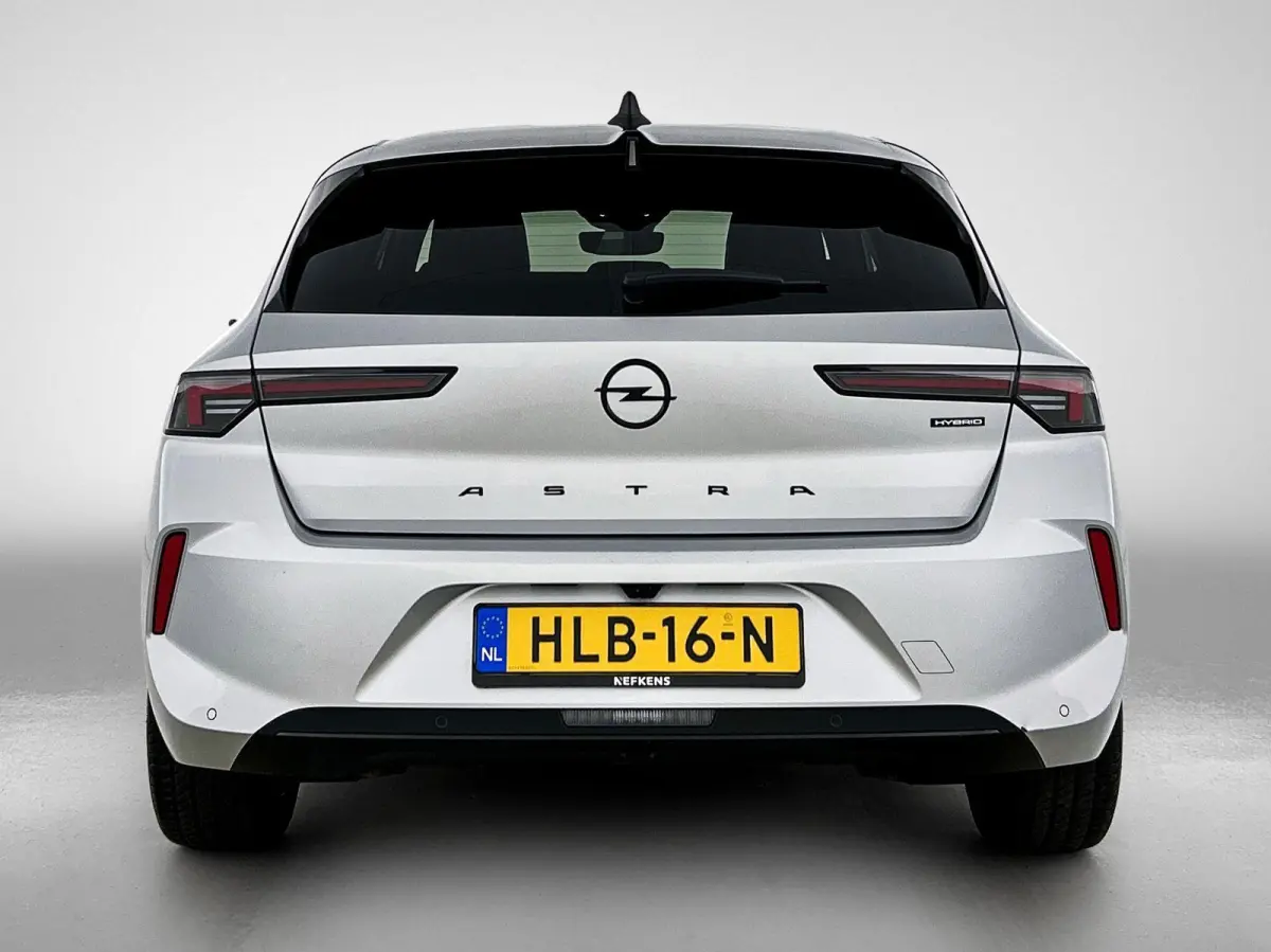 1.2 145pk Hybrid GS Automaat | Navigatie | Climate Control | Adaptieve Cruise Control | 360 Camera | Keyless Entry/Start | 17"LMV | Stoel/Stuurverwarming | Apple Carplay/Android Auto |