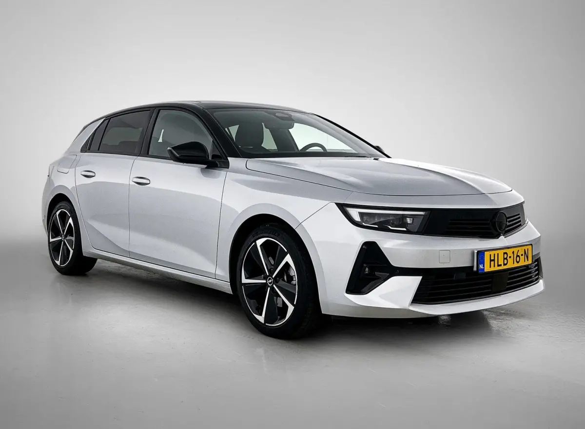1.2 145pk Hybrid GS Automaat | Navigatie | Climate Control | Adaptieve Cruise Control | 360 Camera | Keyless Entry/Start | 17"LMV | Stoel/Stuurverwarming | Apple Carplay/Android Auto |