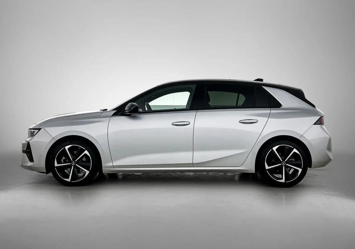 1.2 145pk Hybrid GS Automaat | Navigatie | Climate Control | Adaptieve Cruise Control | 360 Camera | Keyless Entry/Start | 17"LMV | Stoel/Stuurverwarming | Apple Carplay/Android Auto |