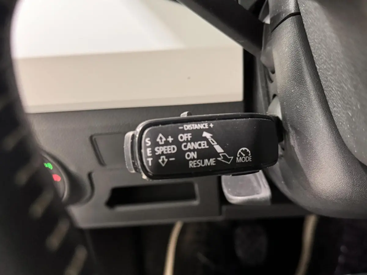 1.0 TGI Xcellence FR|CAMERA|CARPLAY|CRUISE|NAVI