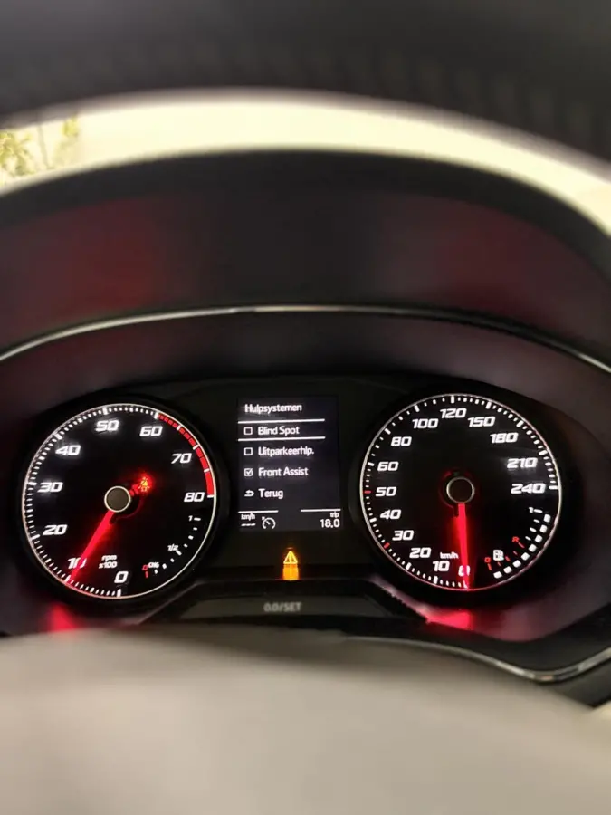 1.0 TGI Xcellence FR|CAMERA|CARPLAY|CRUISE|NAVI