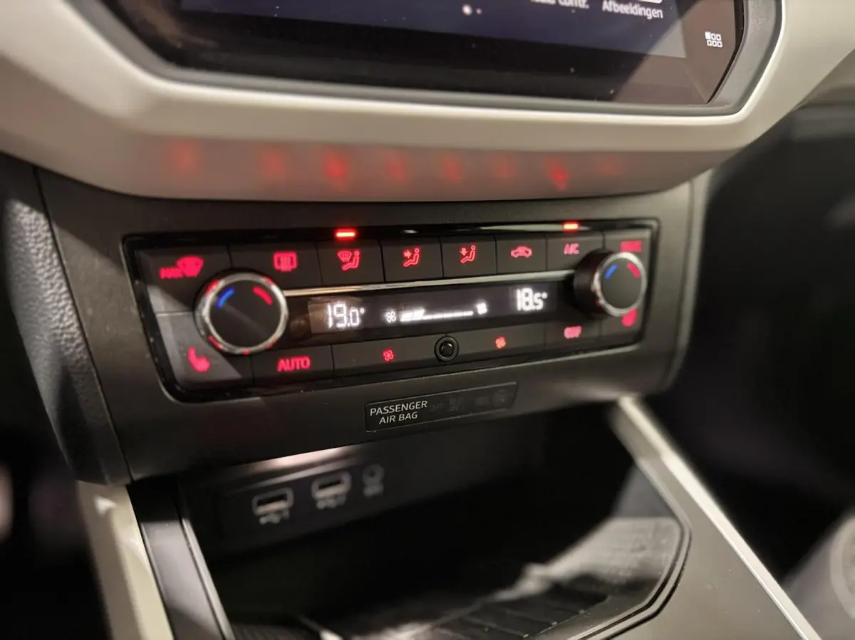 1.0 TGI Xcellence FR|CAMERA|CARPLAY|CRUISE|NAVI