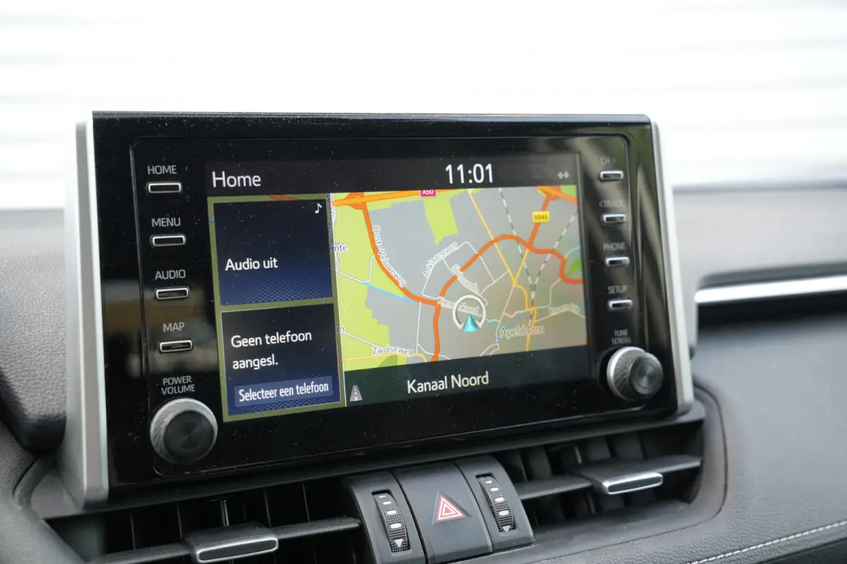 2.5 Hybrid AWD Business Intro