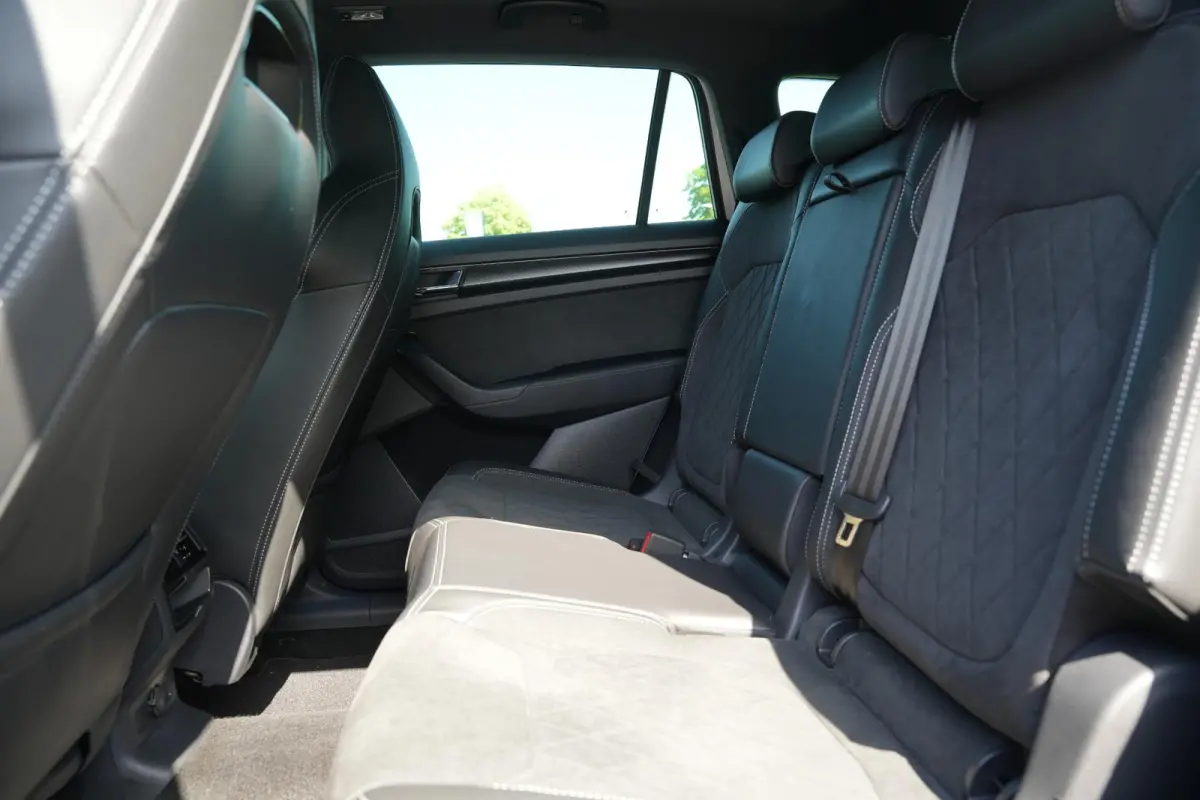 1.5 TSI MHEV Sportline Business 7p