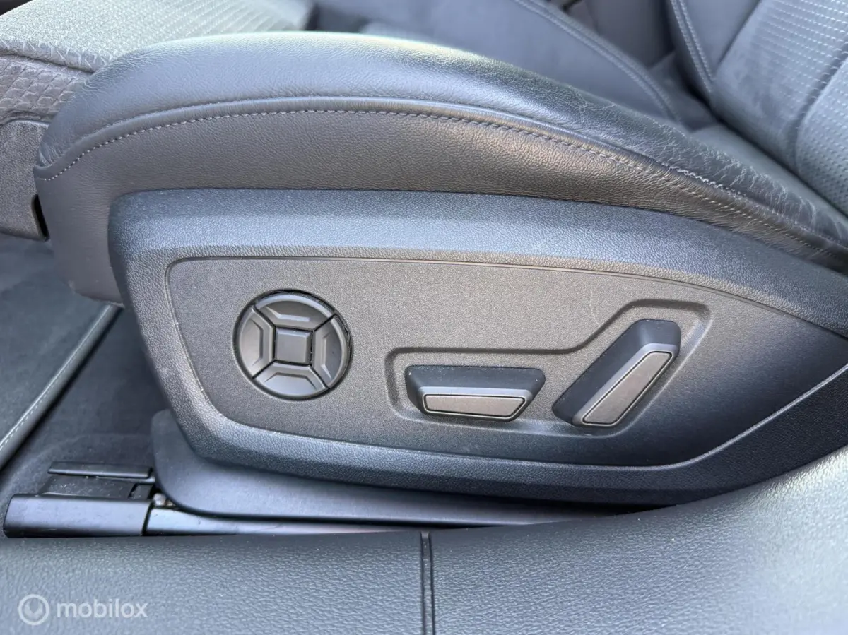50 TFSI e quattro S-Line MAXTON | S6