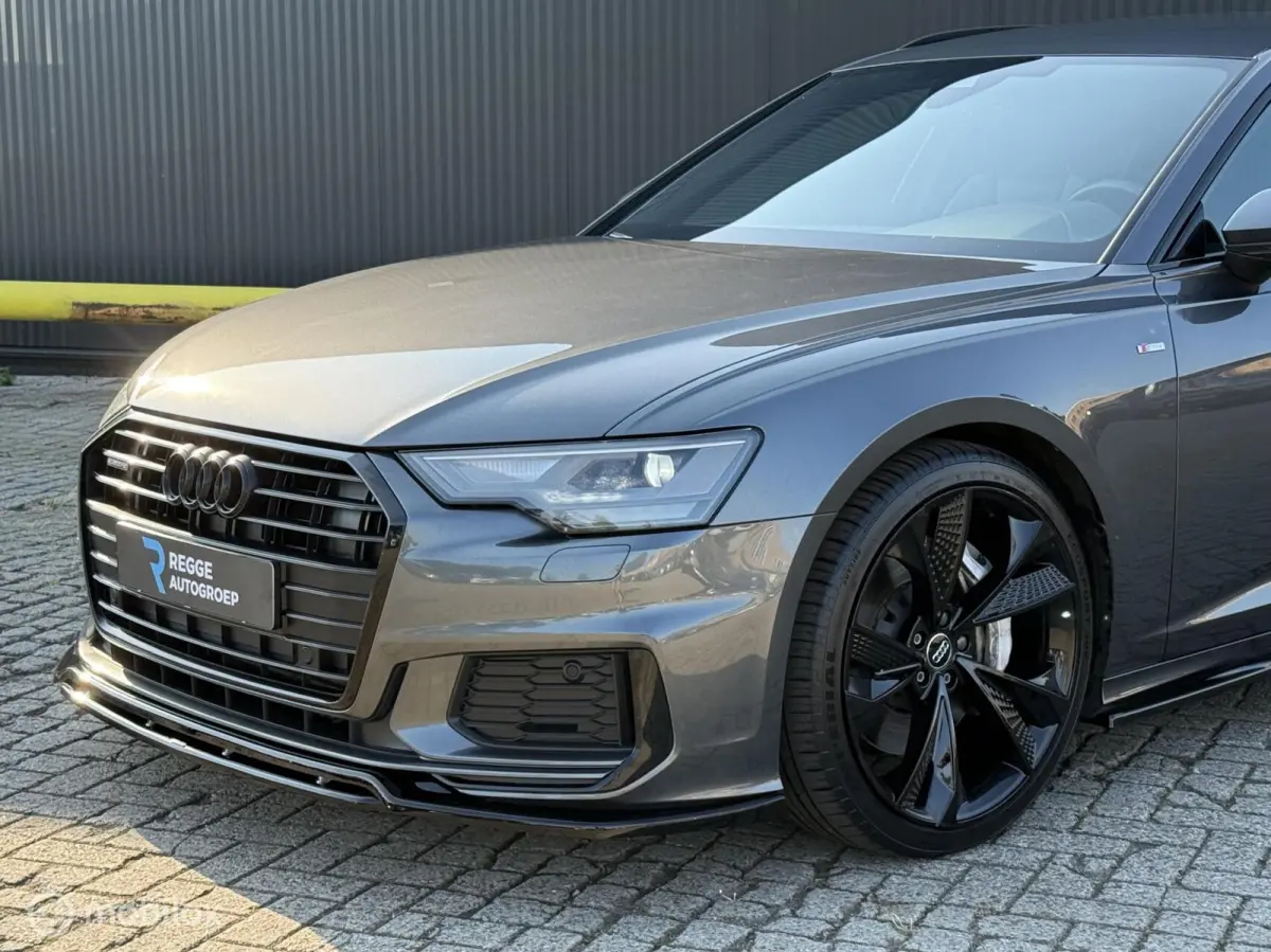 50 TFSI e quattro S-Line MAXTON | S6
