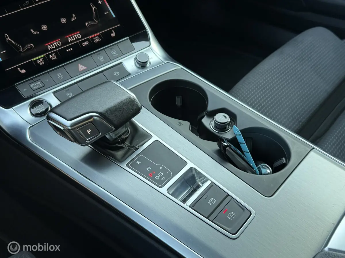 50 TFSI e quattro S-Line MAXTON | S6