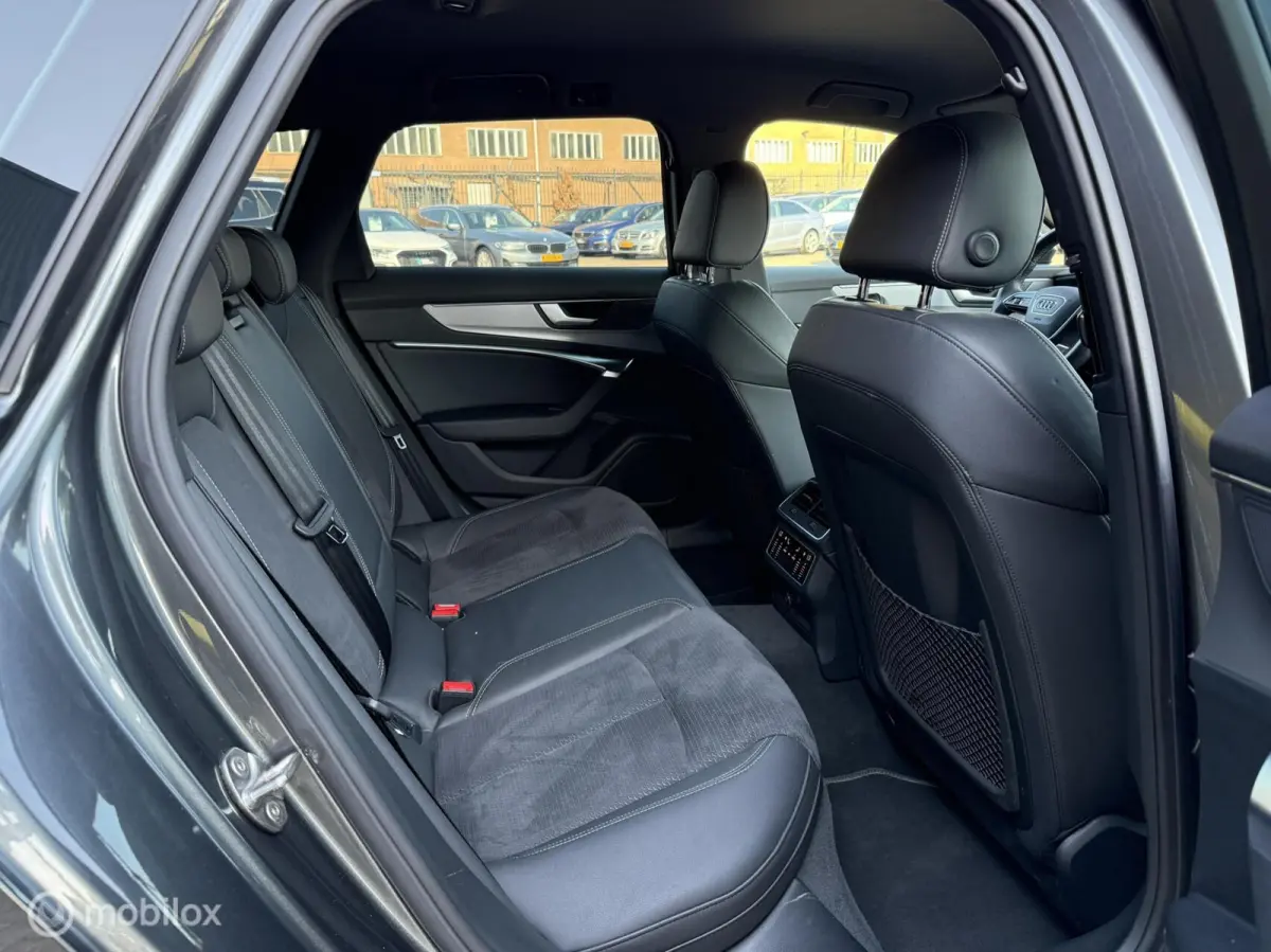 50 TFSI e quattro S-Line MAXTON | S6