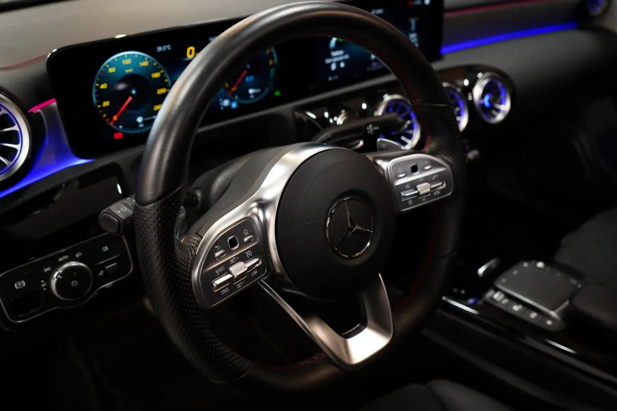 250 e AMG PANO|MEMORY|KEYLESS|