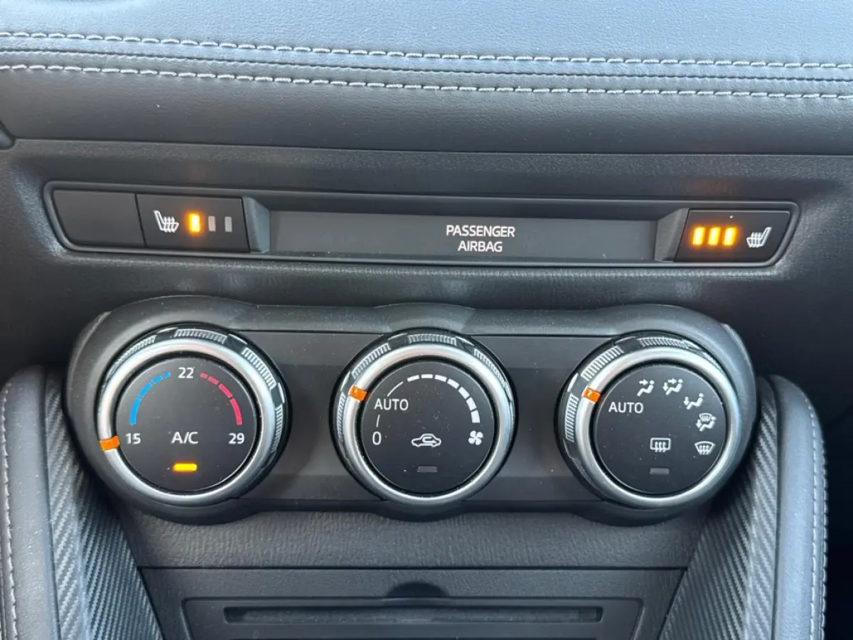 1.5 Skyactiv-G GT-M | Camera | Trekhaak | LED