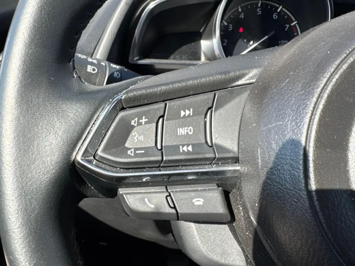 1.5 Skyactiv-G GT-M | Camera | Trekhaak | LED