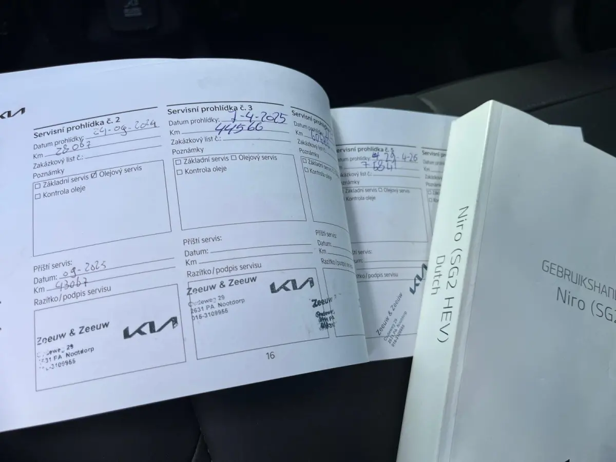 1.6 GDi Hybrid DynamicLine | Two-Tone | Trekhaak | Climate control | Navigatie | Cruise control