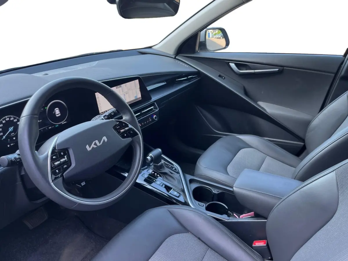 1.6 GDi Hybrid DynamicLine | Two-Tone | Trekhaak | Climate control | Navigatie | Cruise control