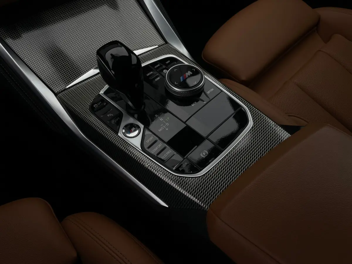 420i M-High Executive INDIVIDUAL!|VIRTUAL.COCKPIT|MEMORYSTOEL+VRM|AMBIENT.LIGHT|ELEKT.ACHTERKLEP|CRUISE