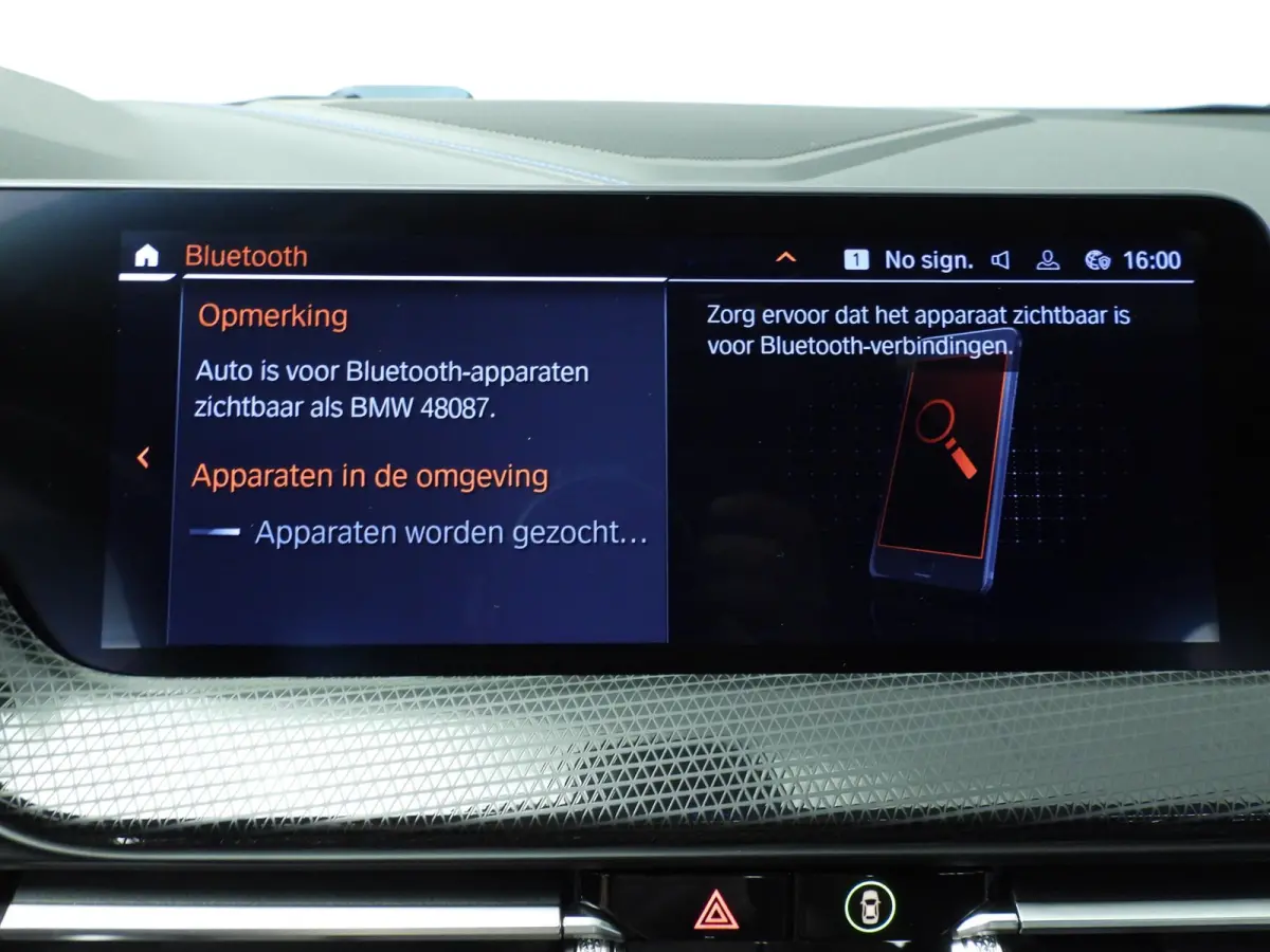 5-deurs M135i xDrive M-Sportpakket | LED | HUD | Sportstoelen | Stoelverwarming | Keyless | DAB | Hifi speakers | Alu 18 inch