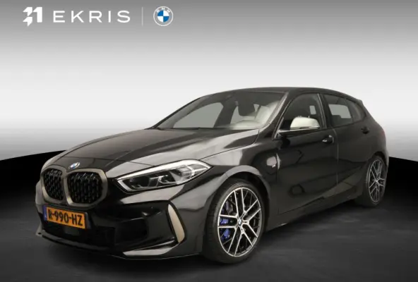 5-deurs M135i xDrive M-Sportpakket | LED | HUD | Sportstoelen | Stoelverwarming | Keyless | DAB | Hifi speakers | Alu 18 inch