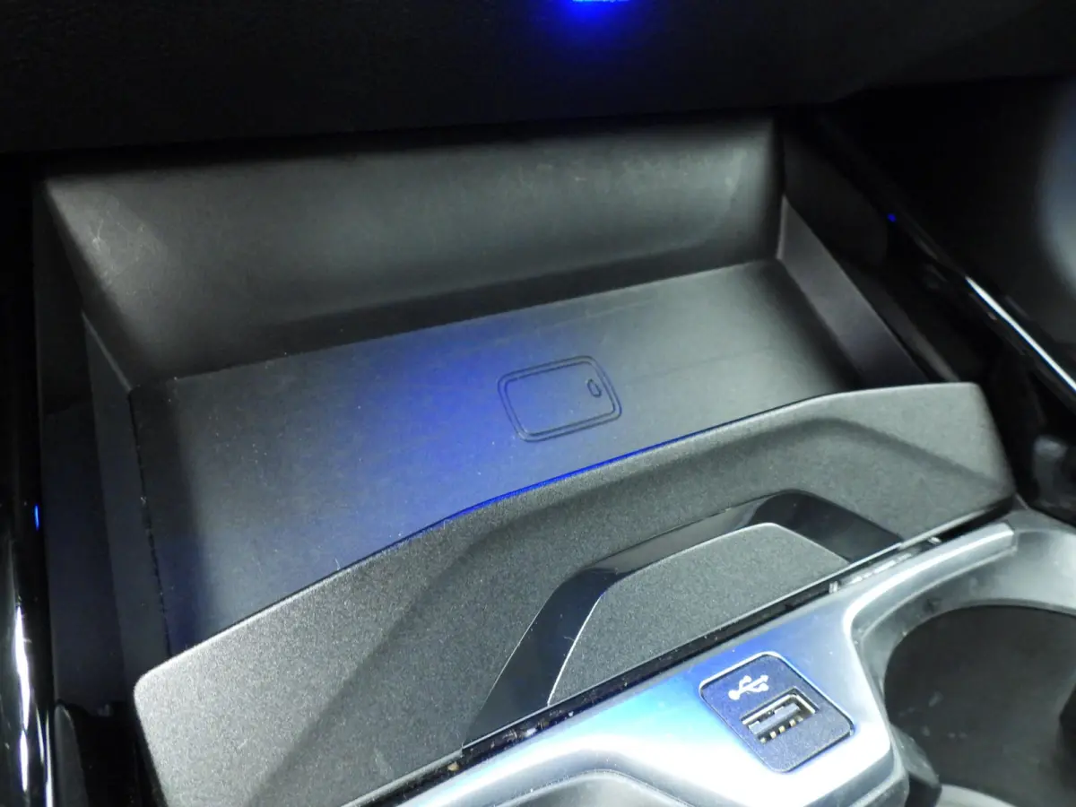 5-deurs M135i xDrive M-Sportpakket | LED | HUD | Sportstoelen | Stoelverwarming | Keyless | DAB | Hifi speakers | Alu 18 inch