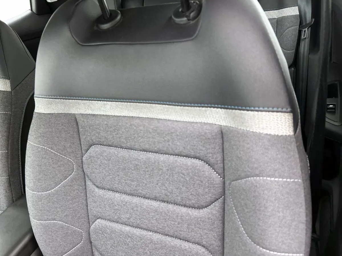 136pk You 50 kWh Automaat | Apple Carplay/Android Auto | Climate Control | Cruise Control | Camera | FASE 3 | 16"LMV | Parkeersensoren | Warmtepomp |