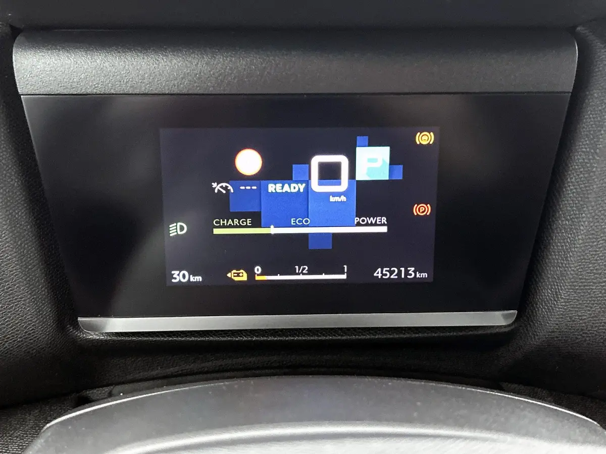 136pk You 50 kWh Automaat | Apple Carplay/Android Auto | Climate Control | Cruise Control | Camera | FASE 3 | 16"LMV | Parkeersensoren | Warmtepomp |