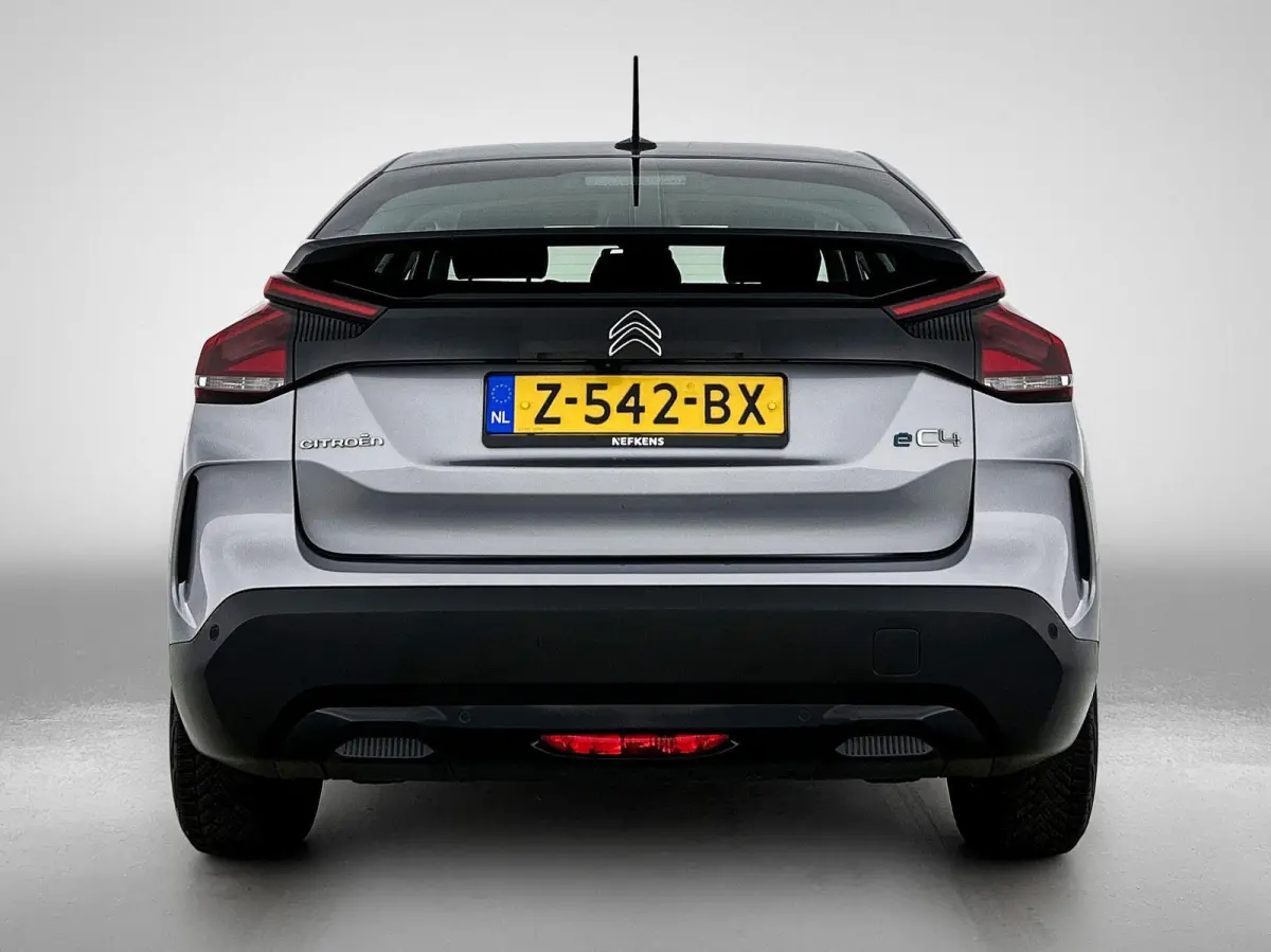 136pk You 50 kWh Automaat | Apple Carplay/Android Auto | Climate Control | Cruise Control | Camera | FASE 3 | 16"LMV | Parkeersensoren | Warmtepomp |