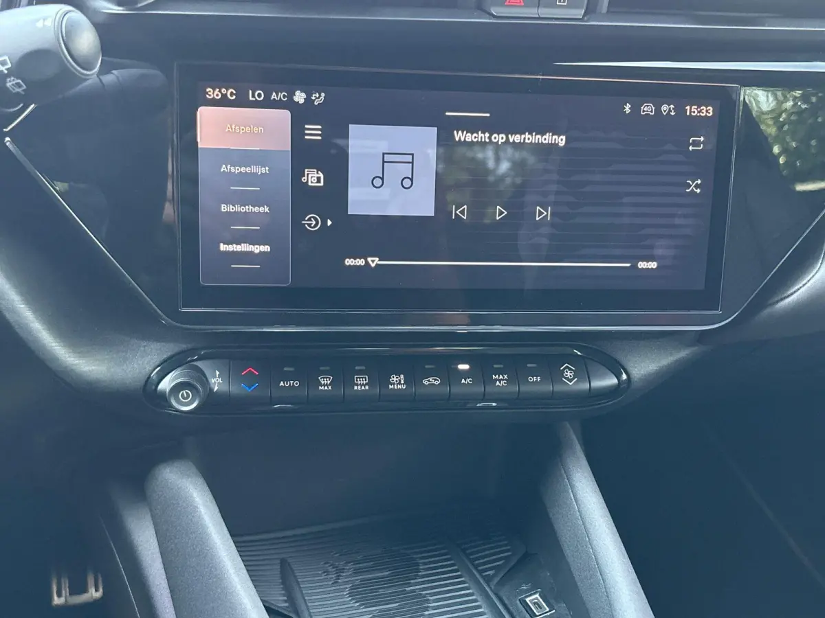 1.2 Turbo Hybrid Ibrida Speciale | Navigatie | Parkeersensoren | Camera | Apple Carplay/Android Auto | LMV 18"| Cimate Control | Cruise control |