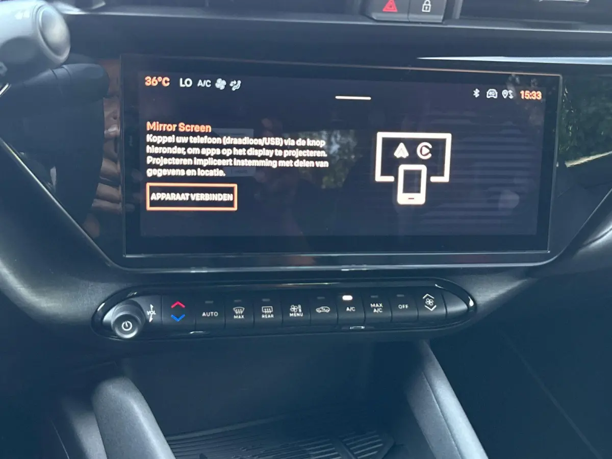 1.2 Turbo Hybrid Ibrida Speciale | Navigatie | Parkeersensoren | Camera | Apple Carplay/Android Auto | LMV 18"| Cimate Control | Cruise control |