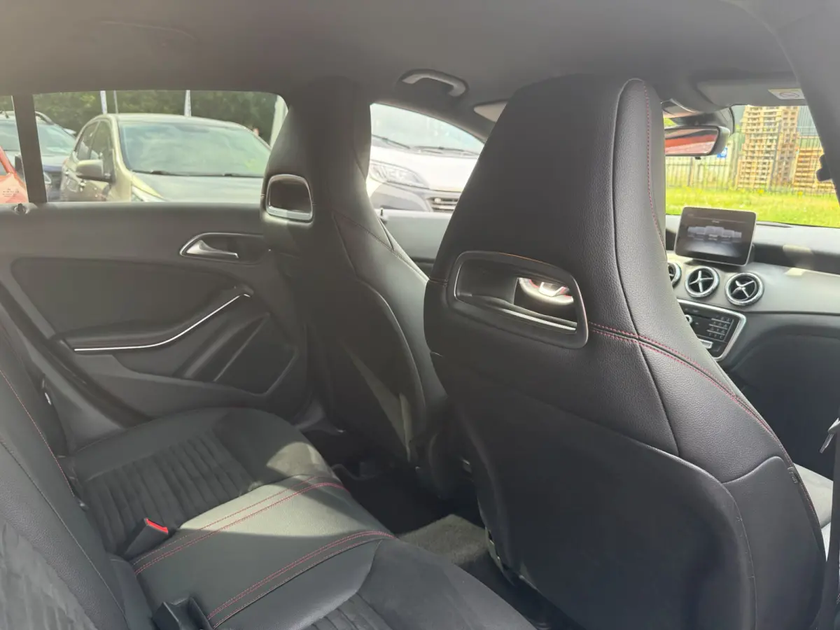 180 | 2E EIGENAAR | 12MND GARANTIE | LED | AUTOMAAT | CRUISE | AIRCO | LMV |