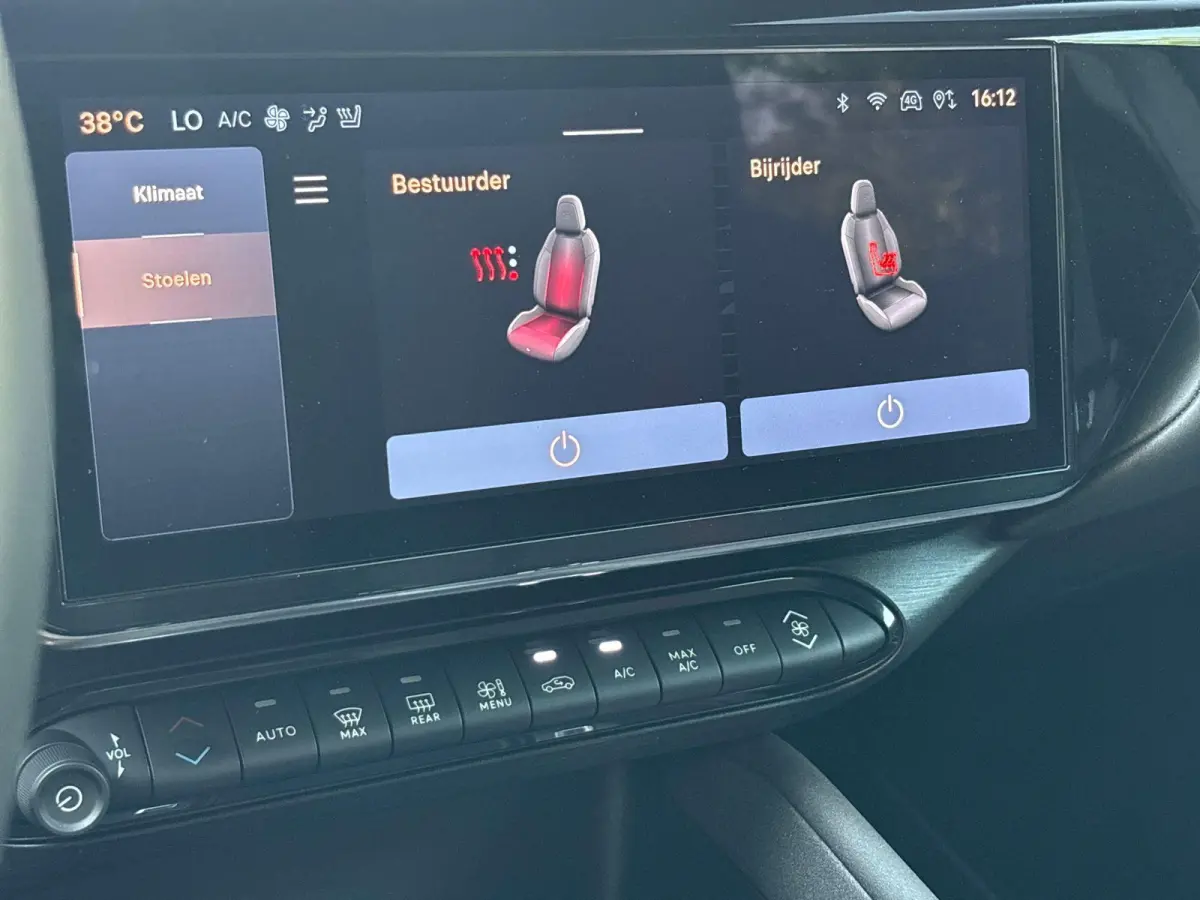 1.2 Turbo Hybrid Ibrida Speciale | Navigatie | Parkeersensoren | Camera | Apple Carplay/Android Auto | LMV 18"| Cimate Control | Cruise control |