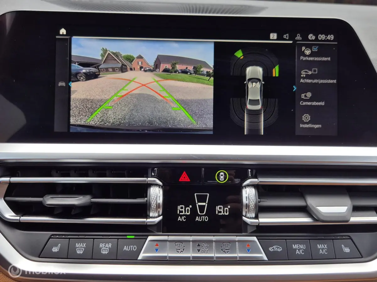 320e Business Edition Plus I Adap Cruise I Camera I Head-up I M-Sport I Tansanitblau I