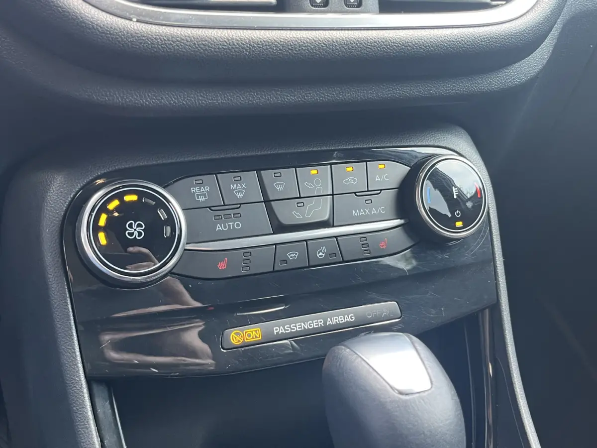 1.0 EcoBoost ST-Line 155pk Automaat | Elekt. achterklep | Keyless | Driver Assistance Pack | Adapt. Cruise | Dodehoek | Camera | etc. etc.