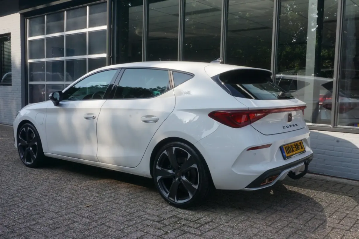 1.4 e-Hybrid VZ Business Trekhaak/Navi! 95% SoH