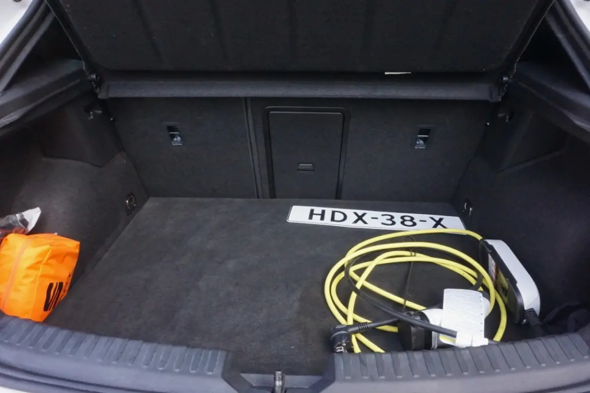 1.4 e-Hybrid VZ Business Trekhaak/Navi! 95% SoH