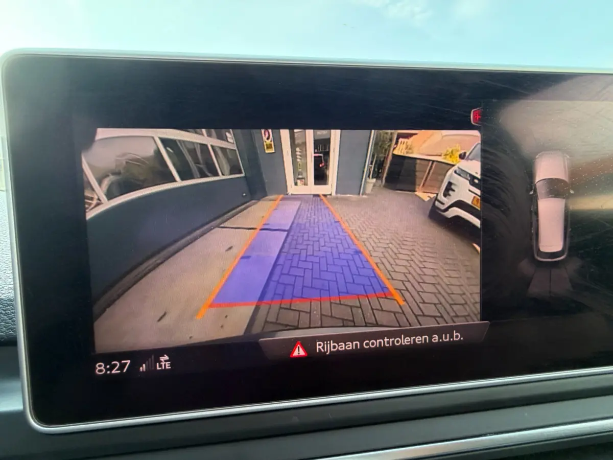1.4 TFSI Design Pro Line Plus S-Line / Camera / Virtual / Keyless / Lane Side Assist.
