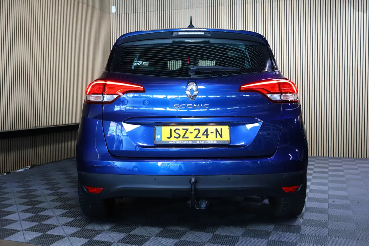 1.2 TCe Intens AVM LED NAVI CRUISE CLIMA KEYLESS PDC BT THAAK "17